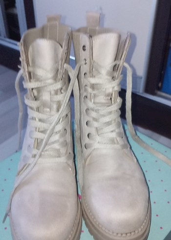 Bej Süet Bağcıklı Platform Topuklu Kadın Botu - Görsel 2