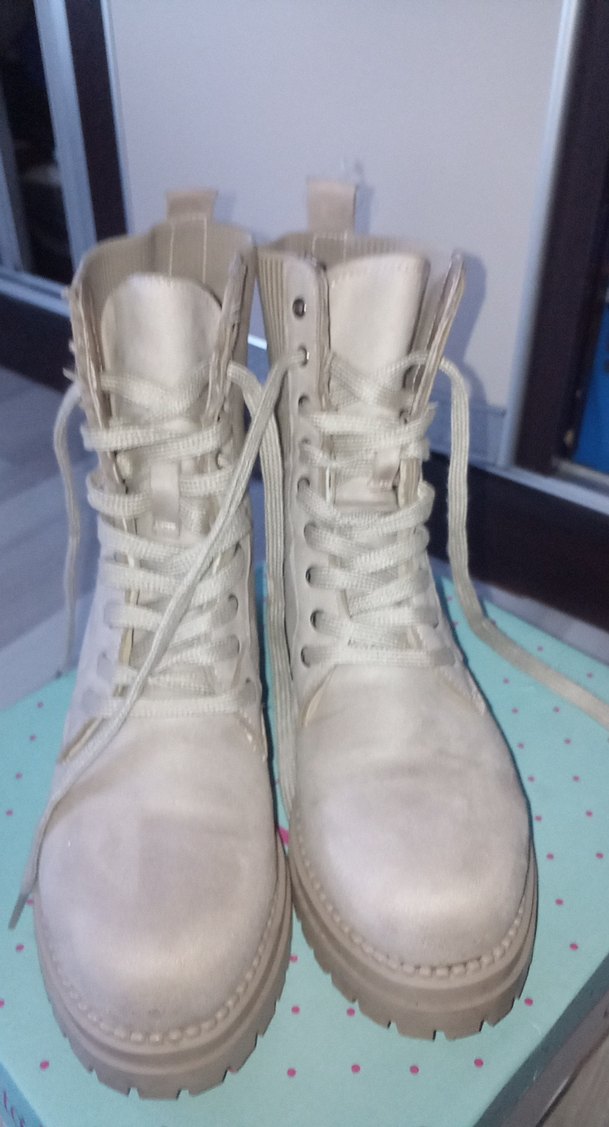 Bej Süet Bağcıklı Platform Topuklu Kadın Botu - Görsel 2