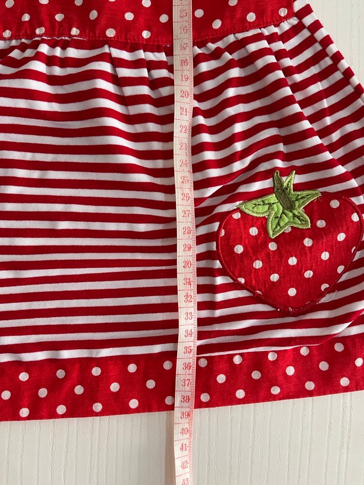 Kız Çocuk Kırmızı Düğmeli Elbise - Görsel 3