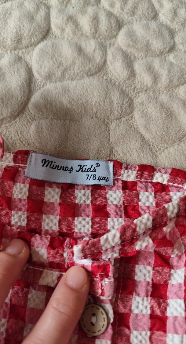 Kız Çocuk Kırmızı Fırfırlı Nakışlı Elbise - Görsel 3