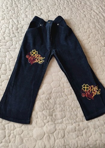 Nakışlı Kız Çocuk Kot Pantolon - Görsel 2
