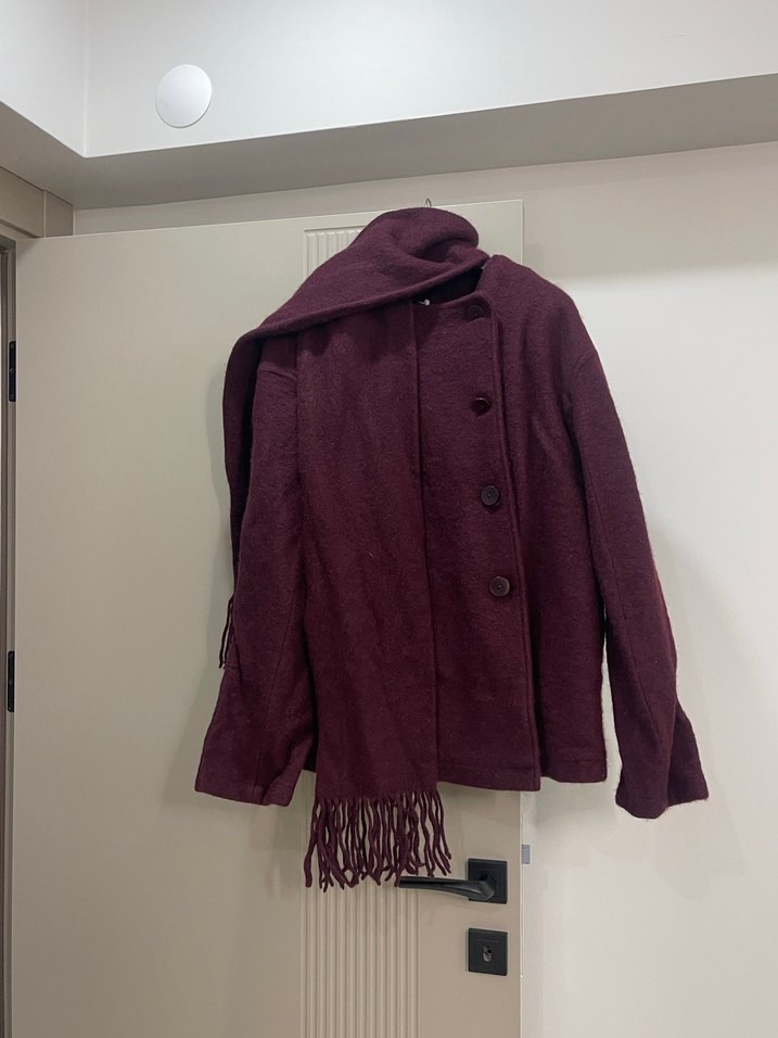 Bordo Düğmeli Yün Kabanı - Görsel 3