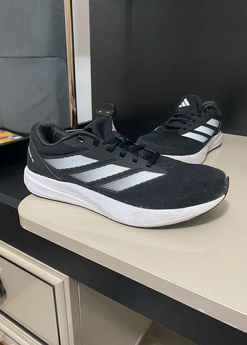 Adidas Siyah Beyaz Spor Ayakkabi