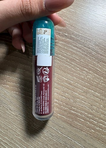 NYX HYDRATING GLOSS SERUM - Görsel 2