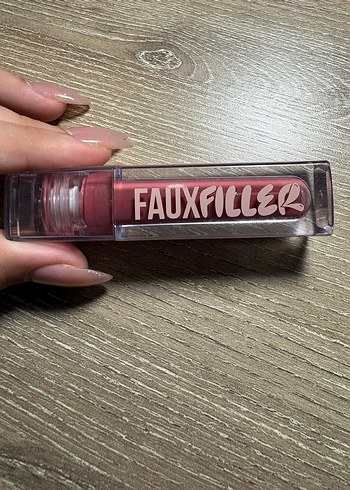 HUDA FAUXFİLLER GLOSS - Görsel 2