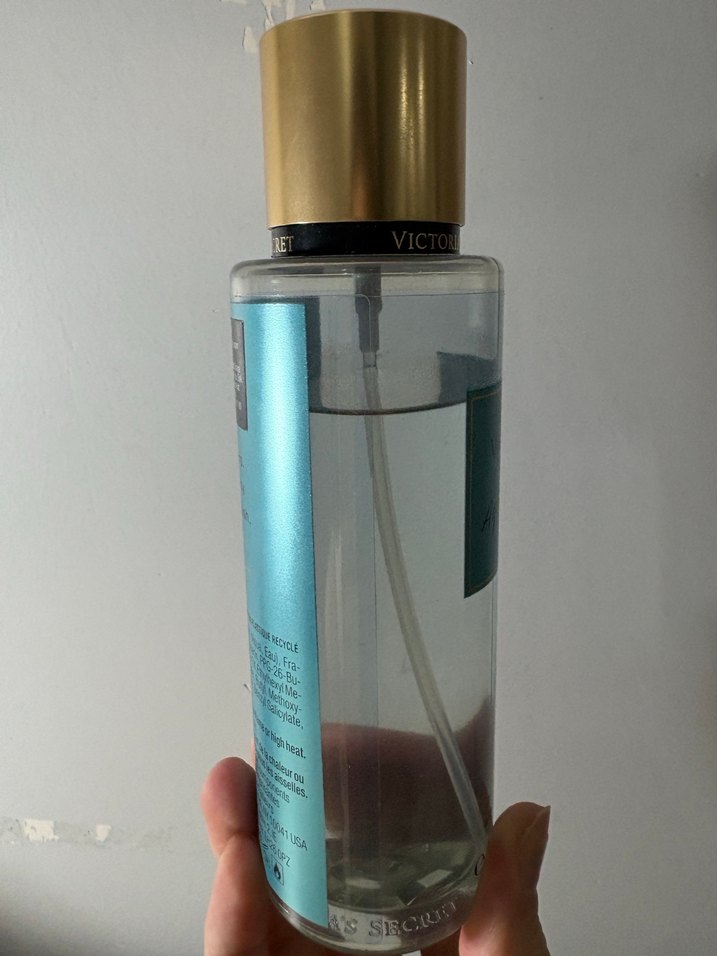 Victoria's Secret Aqua Kiss Kadın Parfümü - Görsel 3