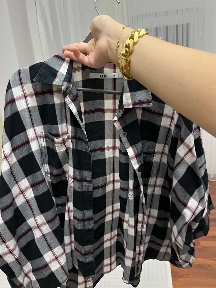 Gri Kareli Düğmeli Kadın Gömlek - Görsel 4