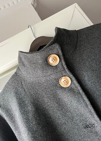 Düğmeli Gri Midi kaban - Görsel 2