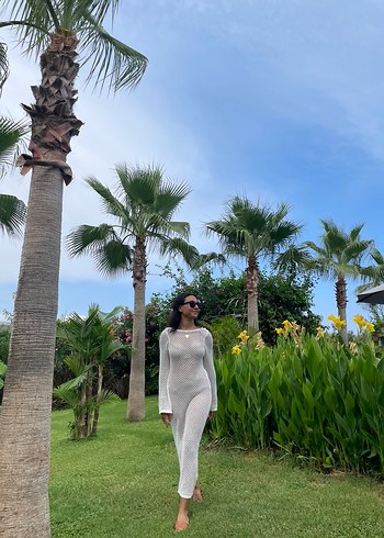 Şeffaf Beyaz Uzun Kollu Uzun Plaj Elbise - Görsel 2