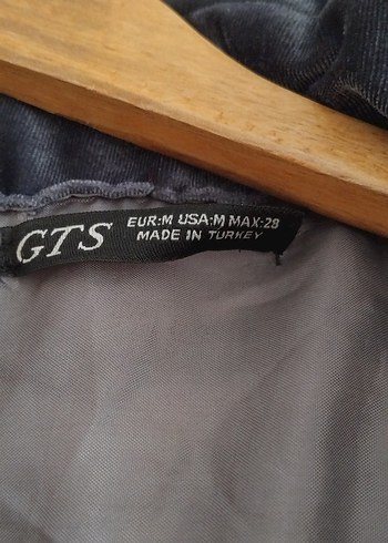 Gri fermuarlı kısa şişme mont - Görsel 4