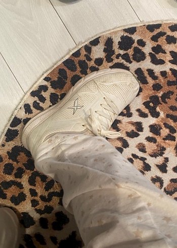 Beyaz Bağcıklı Kadın Spor Ayakkabı - Görsel 2