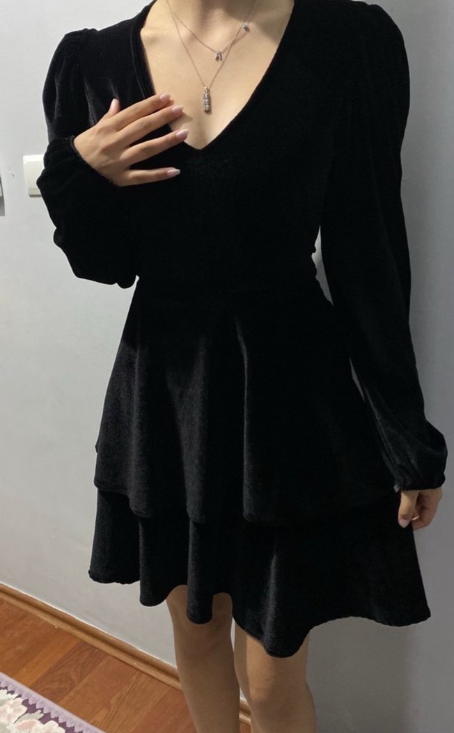 Uzun Kollu V Yaka Siyah Mini Elbise - Görsel 3