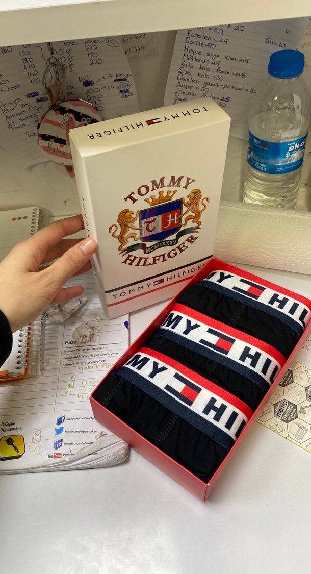 Tommy Hilfiger Siyah Erkek Boxer 3'lü Set her bedeni bulunurrrr - Görsel 2