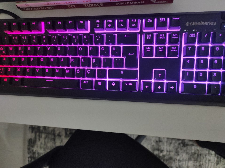 SteelSeries Apex 3 Sorunsuz - Görsel 2