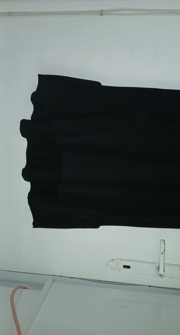 Siyah Uzun Dökümlü kadın elbise - Görsel 4