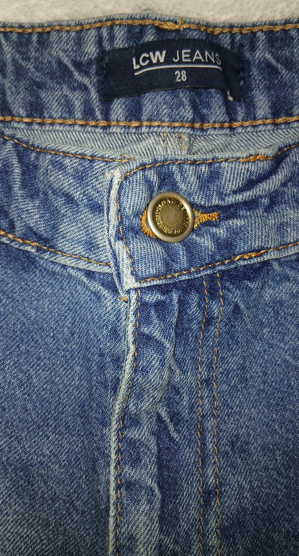 28 Beden LCW Kadın Mavi Bol Kesim Midi Denim Pantolon - Görsel 3