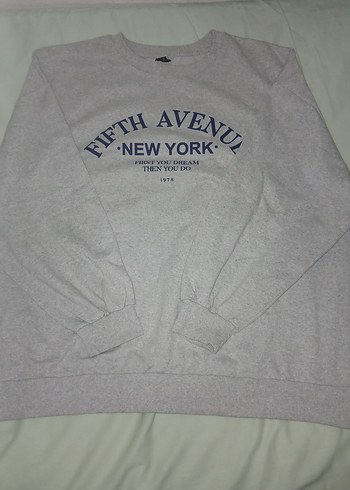 Gri Baskılı Kadın Sweatshirt - Görsel 2