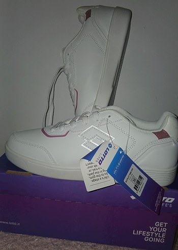 Beyaz Kadın Spor Ayakkabı, Dolgu Topuk - Görsel 2