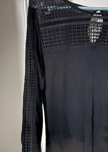 Dantel Detaylı Siyah Uzun Kollu Bluz - Görsel 2