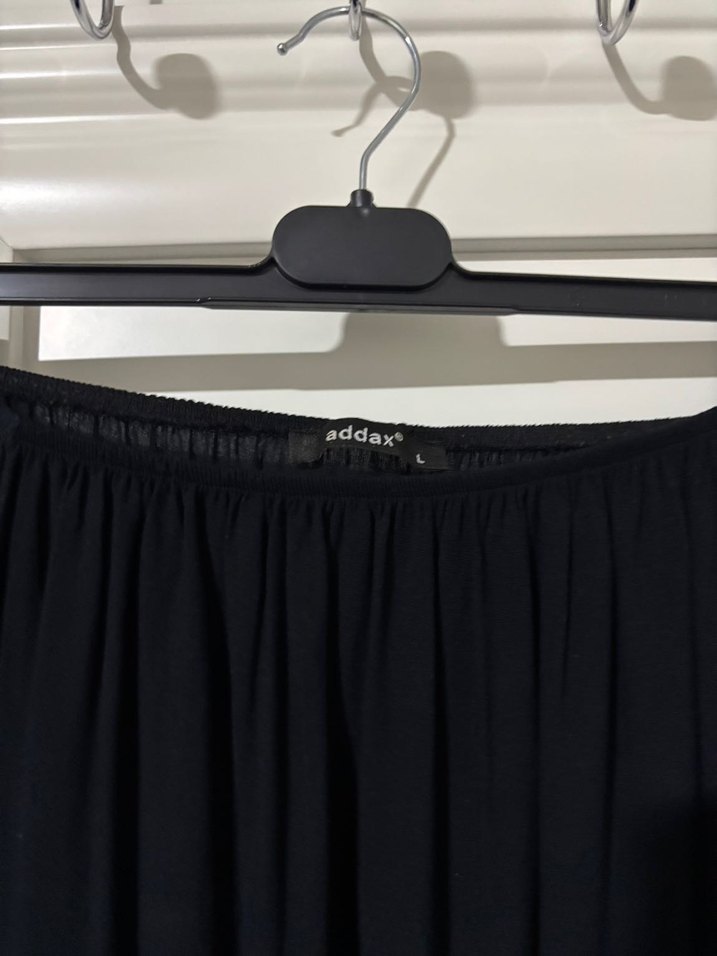 Siyah Kayık Yaka Bluz - Görsel 2