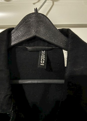 Siyah Nakışlı Kadın Kot Ceket - Görsel 2