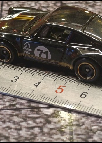 Siyah Minyatür Yarış Arabası 71 Numaralı - Görsel 4