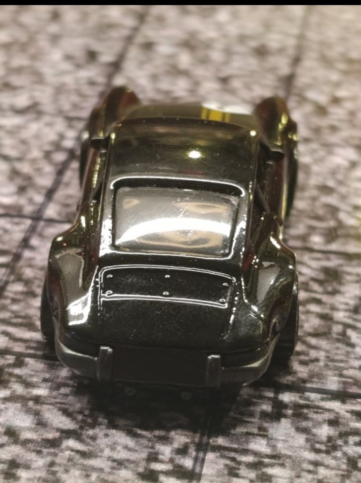Siyah Minyatür Yarış Arabası 71 Numaralı - Görsel 5