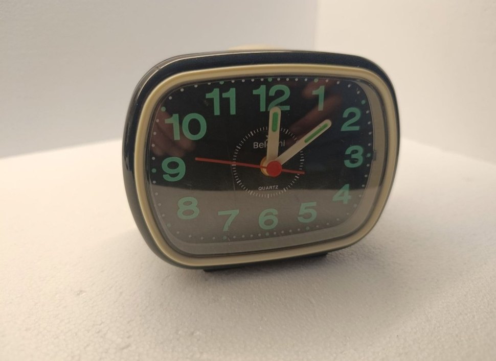 Renkli siyah Masa Saati - Görsel 4