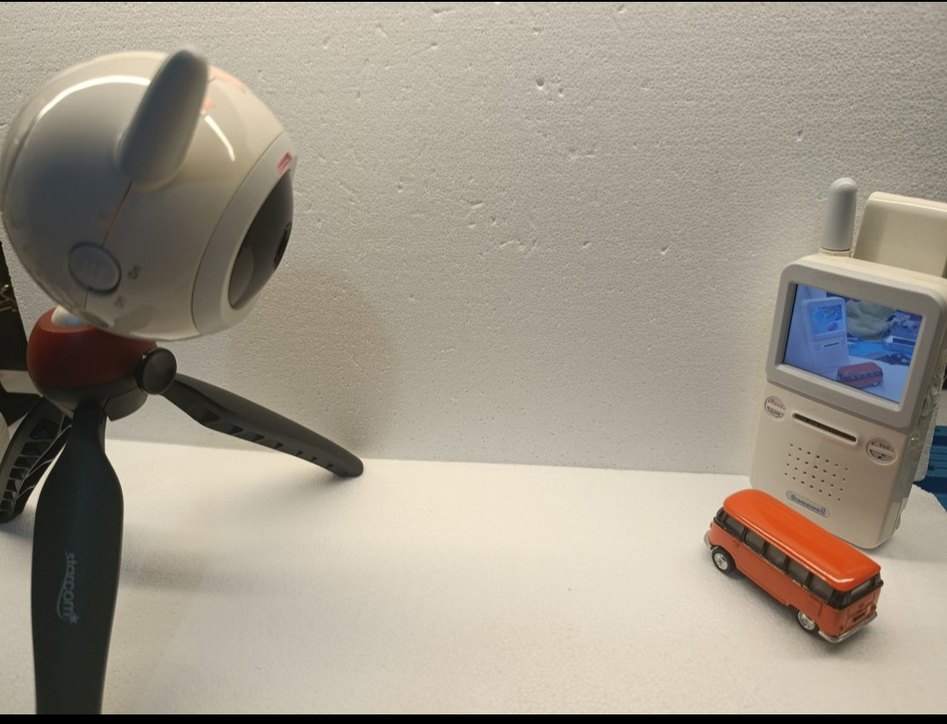 Beyaz Bebek Monitörü ve Kamerası - Görsel 2