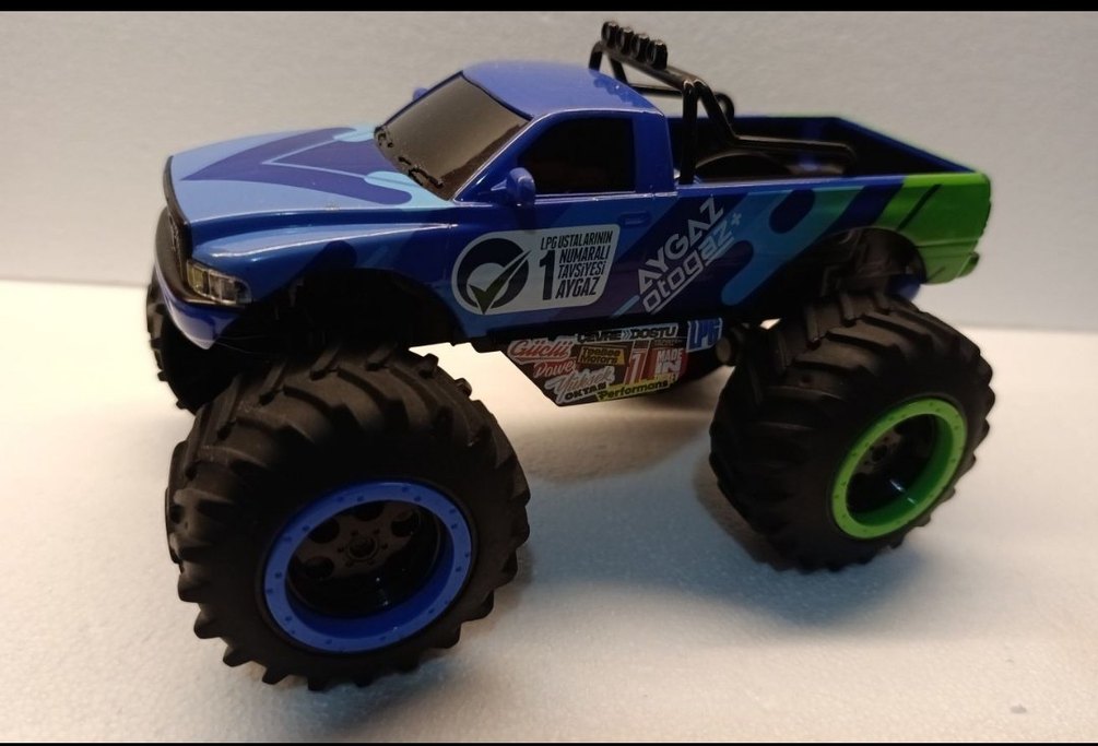 Mavi ve Renkli Oyuncak Kamyonet - Görsel 4