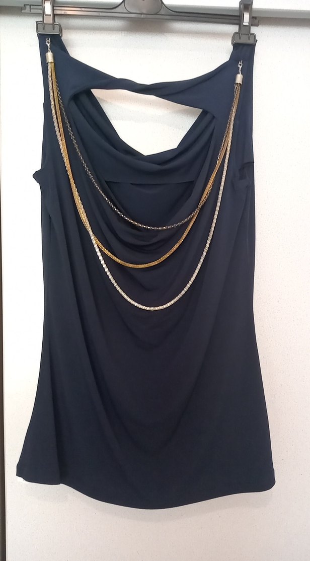 Zincir Detaylı lacivert Kolsuz Bluz - Görsel 2