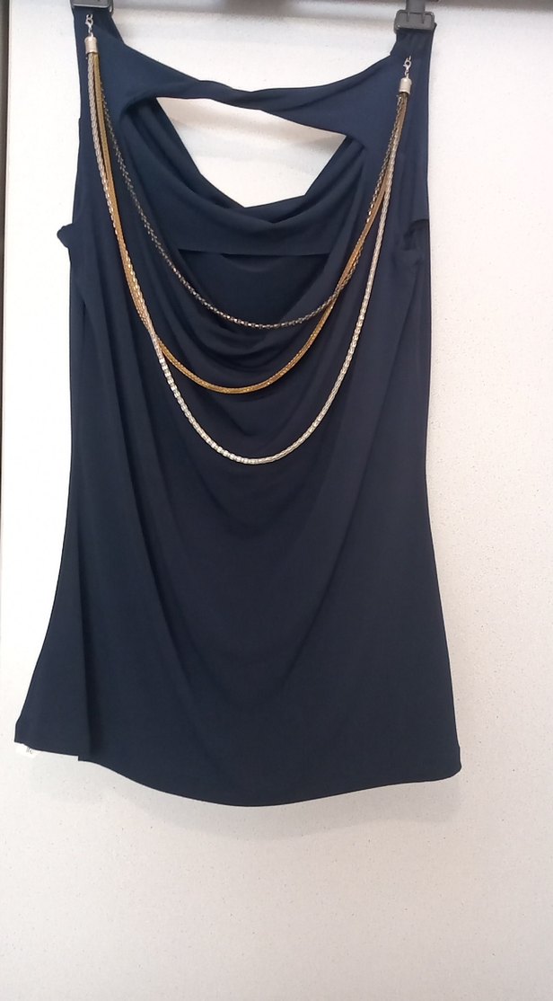 Zincir Detaylı lacivert Kolsuz Bluz - Görsel 3