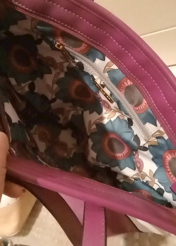 Mor Detaylı Kadın Deri Çanta - Görsel 4