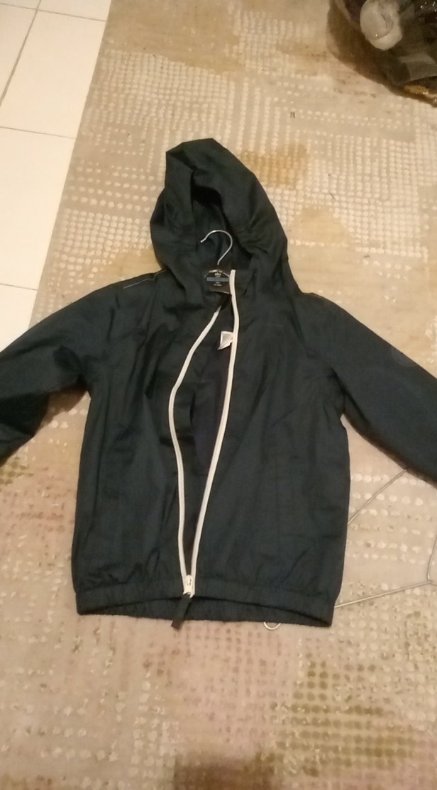 Fermuarlı Siyah Erkek Çocuk Yağmurluk - Görsel 2