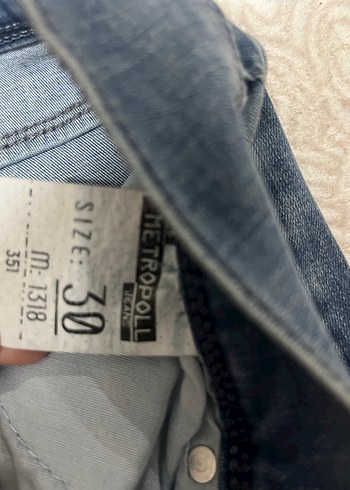 Kadın Yırtık Detaylı Mavi Denim Jean - Görsel 2