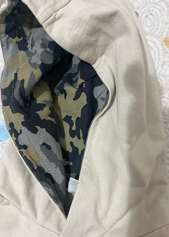 Kamuflaj Desenli Kapüşonlu Gri Sweatshirt - Görsel 2