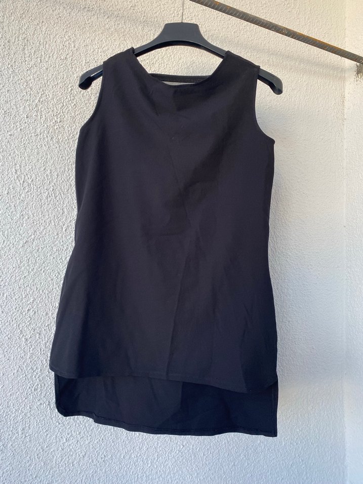 Siyah Midi V Yakalı Fiyonk Detaylı Elbise - Görsel 2