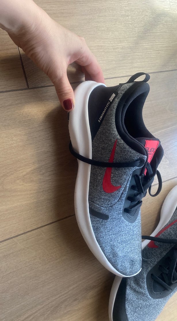 Nike Flex Gri Erkek Spor Ayakkabı Bağcıkları - Görsel 2