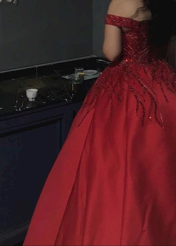 Kırmızı İşlemeli Uzun Kınalık Nişanlık Abiye Elbise - Görsel 2