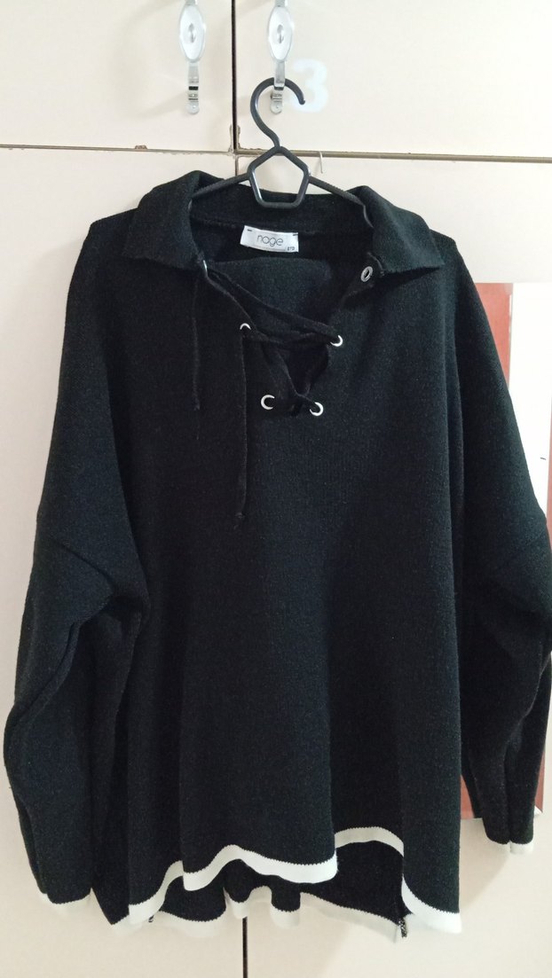 Siyah Örgü Yaka Detaylı Uzun Kollu Takım - Görsel 2