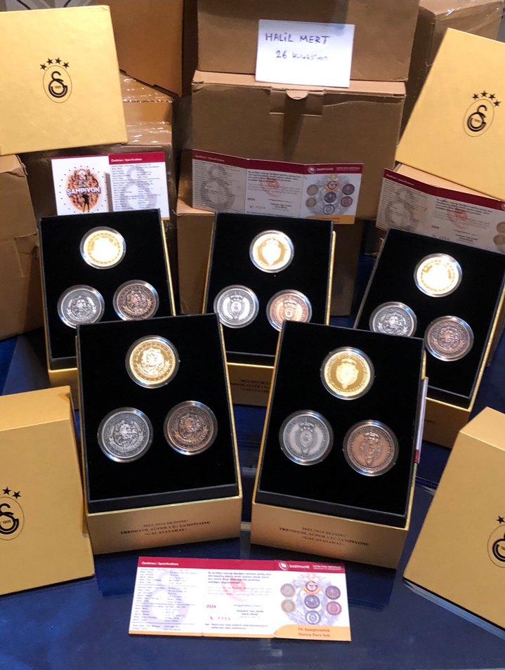 Galatasaray 24. Şampiyonluk Hatıra Para Seti  Kutulu - Görsel 2