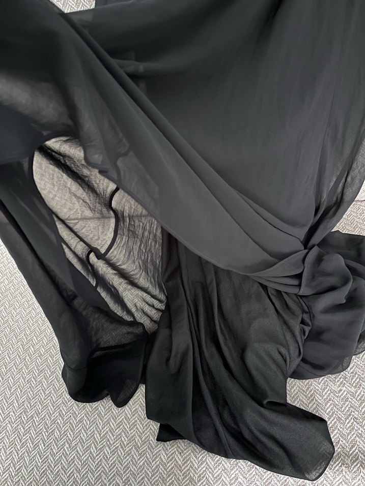 Uzun Siyah-Beyaz Kadın Elbise - Görsel 3