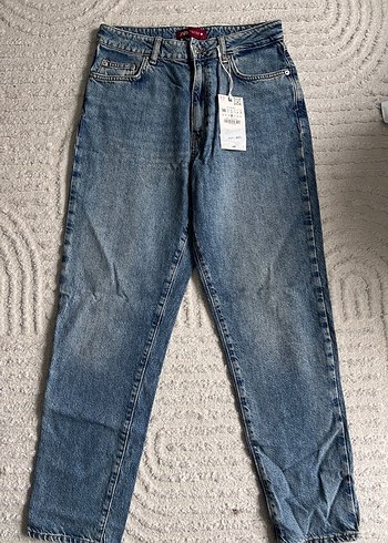 Zara Kadın Jean Z.06 - Görsel 4