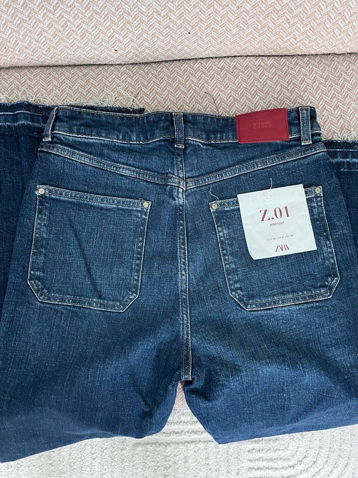 ZARA DÜĞMELİ JEAN - Görsel 4