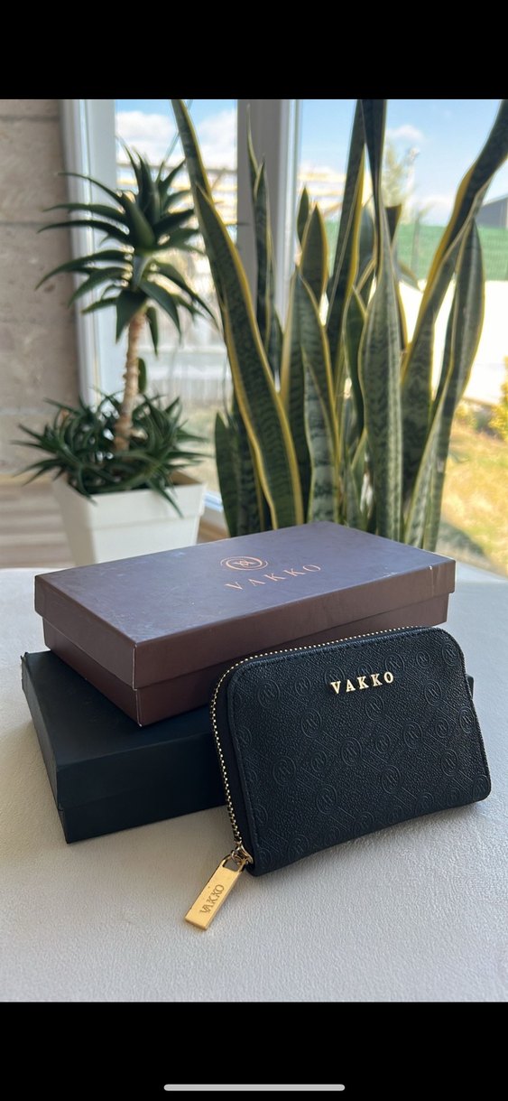 Cüzdan bakıp - Görsel 2