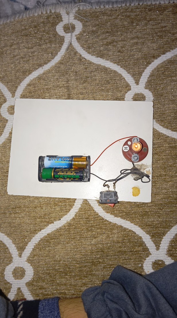 Beyaz Basit Pil Güç Kaynağı - Görsel 2