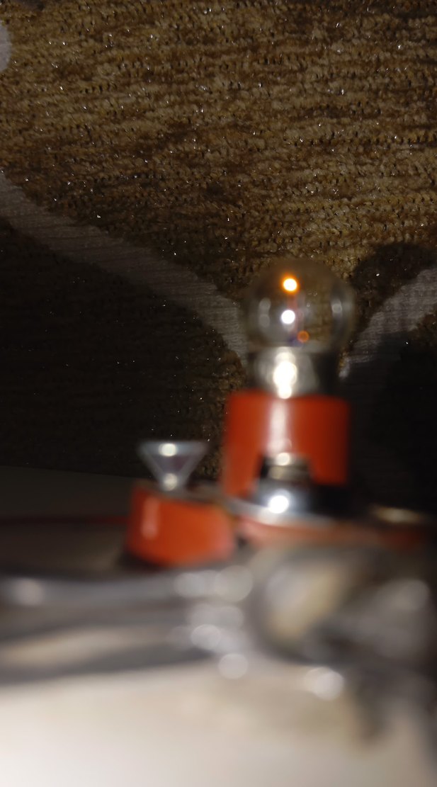 Beyaz Basit Pil Güç Kaynağı - Görsel 3