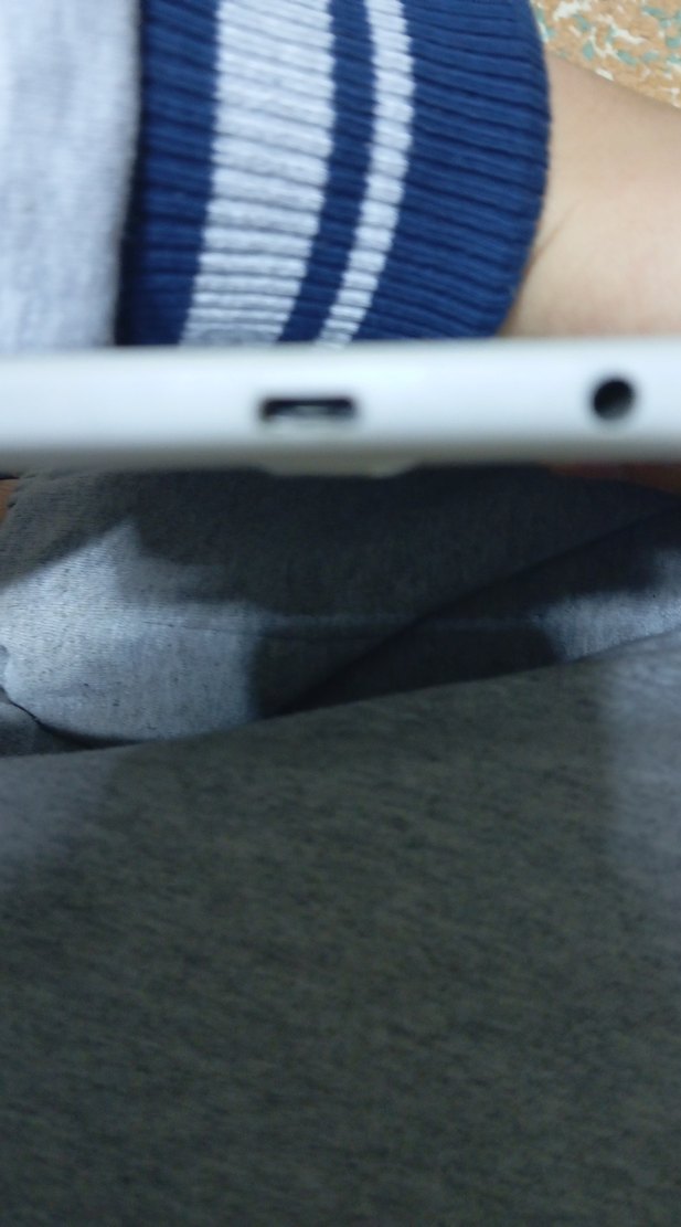 Beyaz Samsung Tablet - Görsel 3