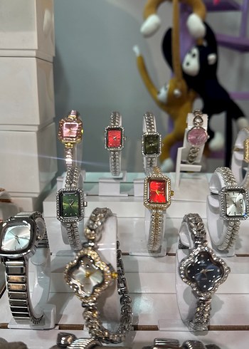 Renkli Payetli Kadın Saatleri - Görsel 7