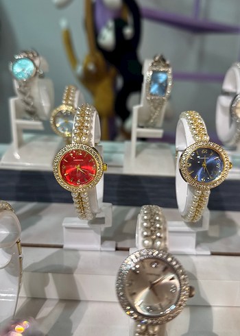 Renkli Payetli Kadın Saatleri - Görsel 3